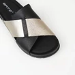 Batz Marina black gold