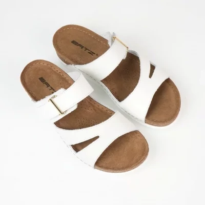 Elba fehér női papucs, tépőzásras pánttal